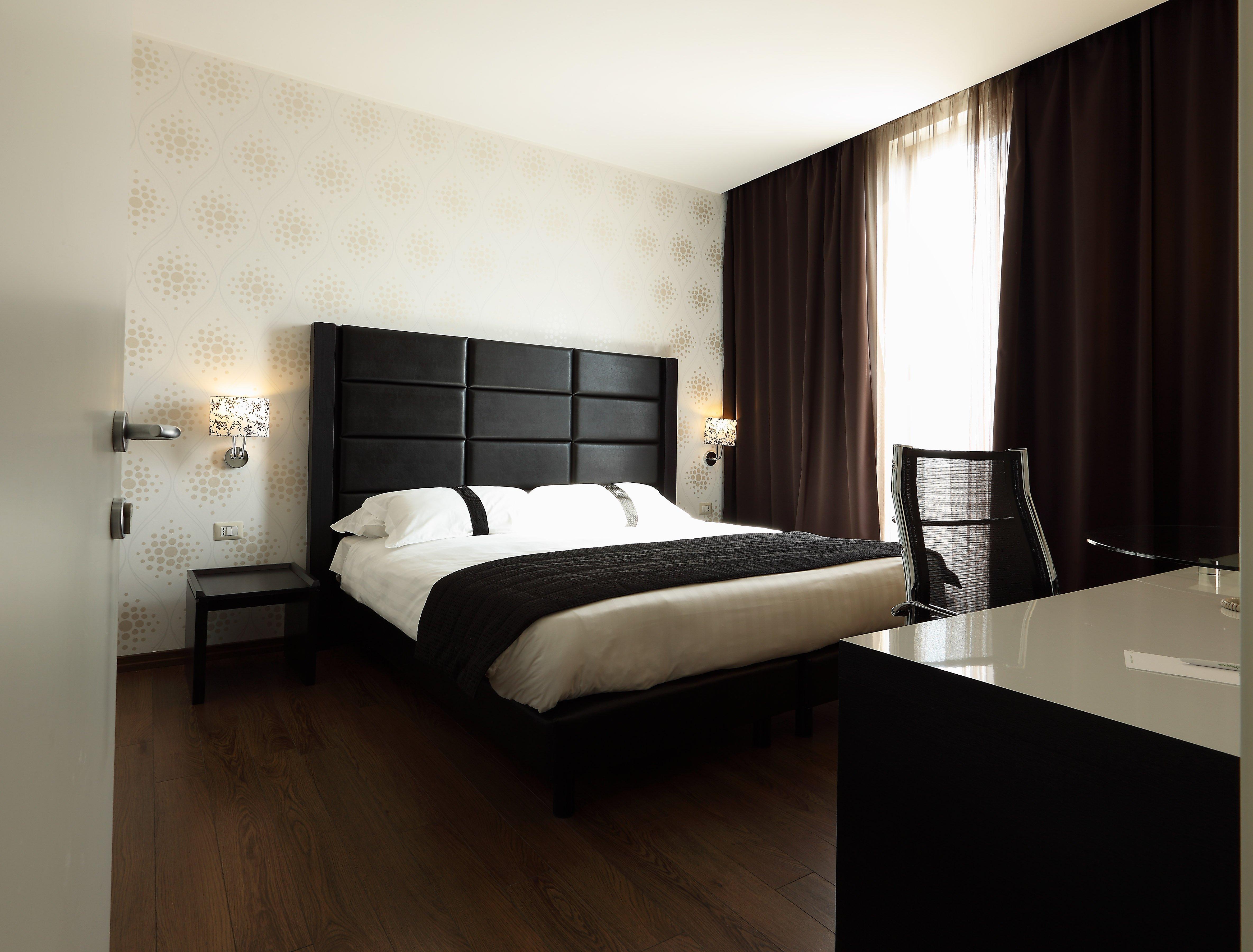 holiday inn genoa city by ihg