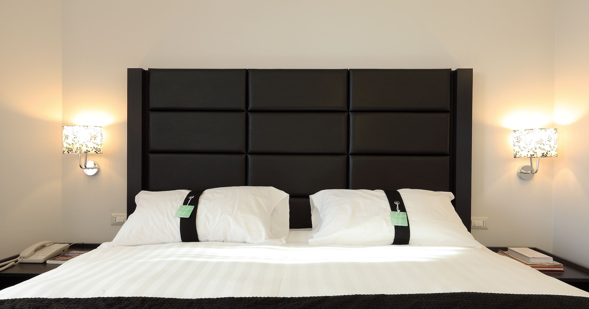 holiday inn genoa city by ihg