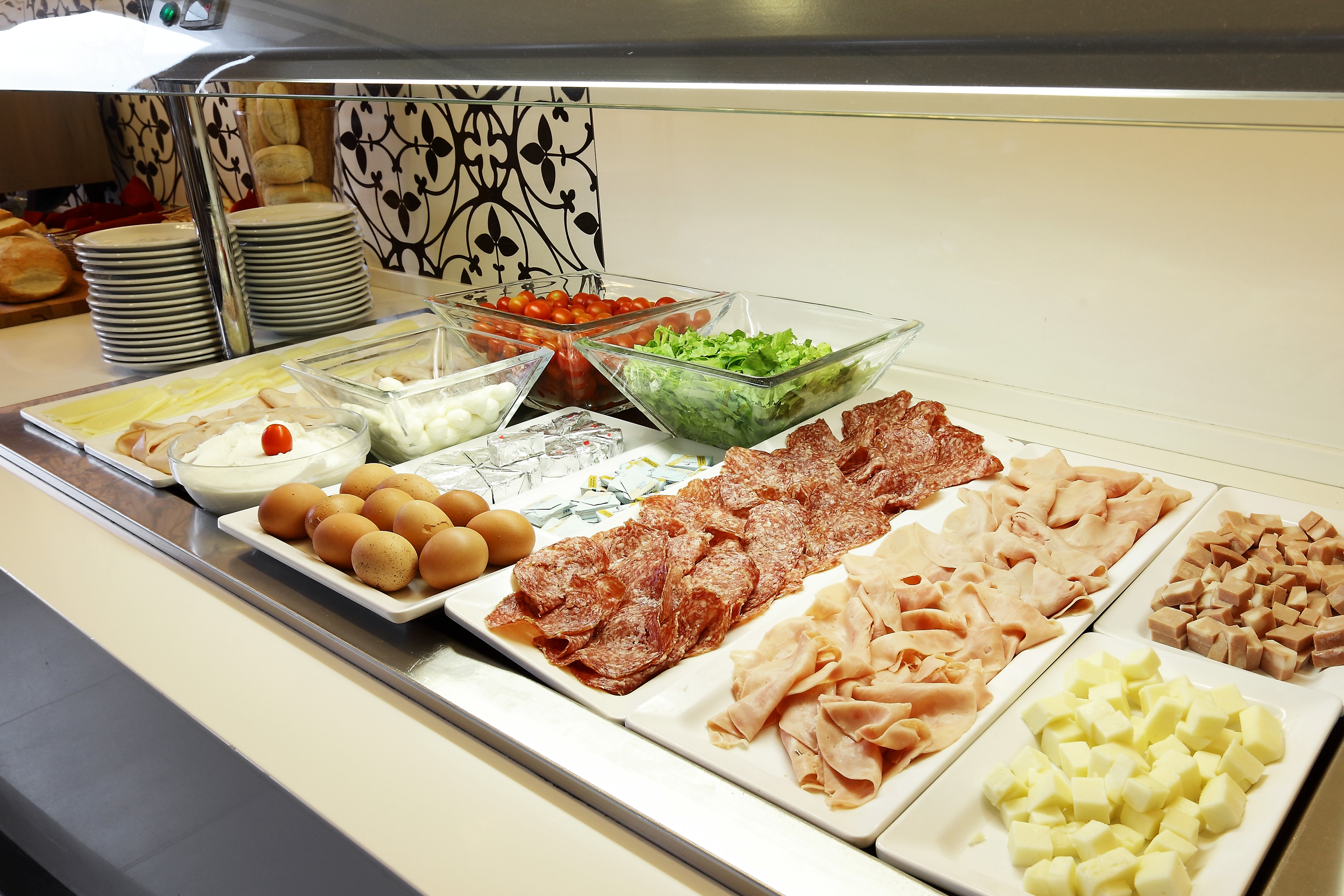 holiday inn genoa city by ihg