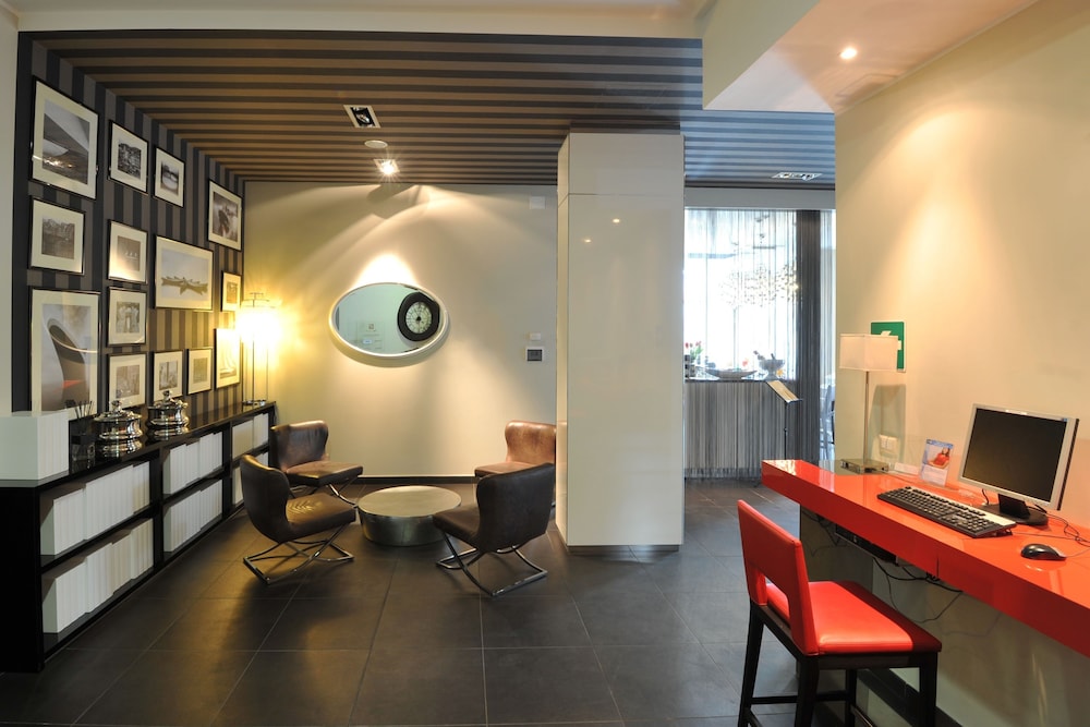 holiday inn genoa city by ihg