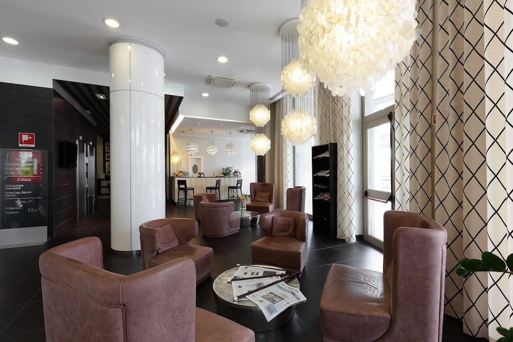 holiday inn genoa city by ihg