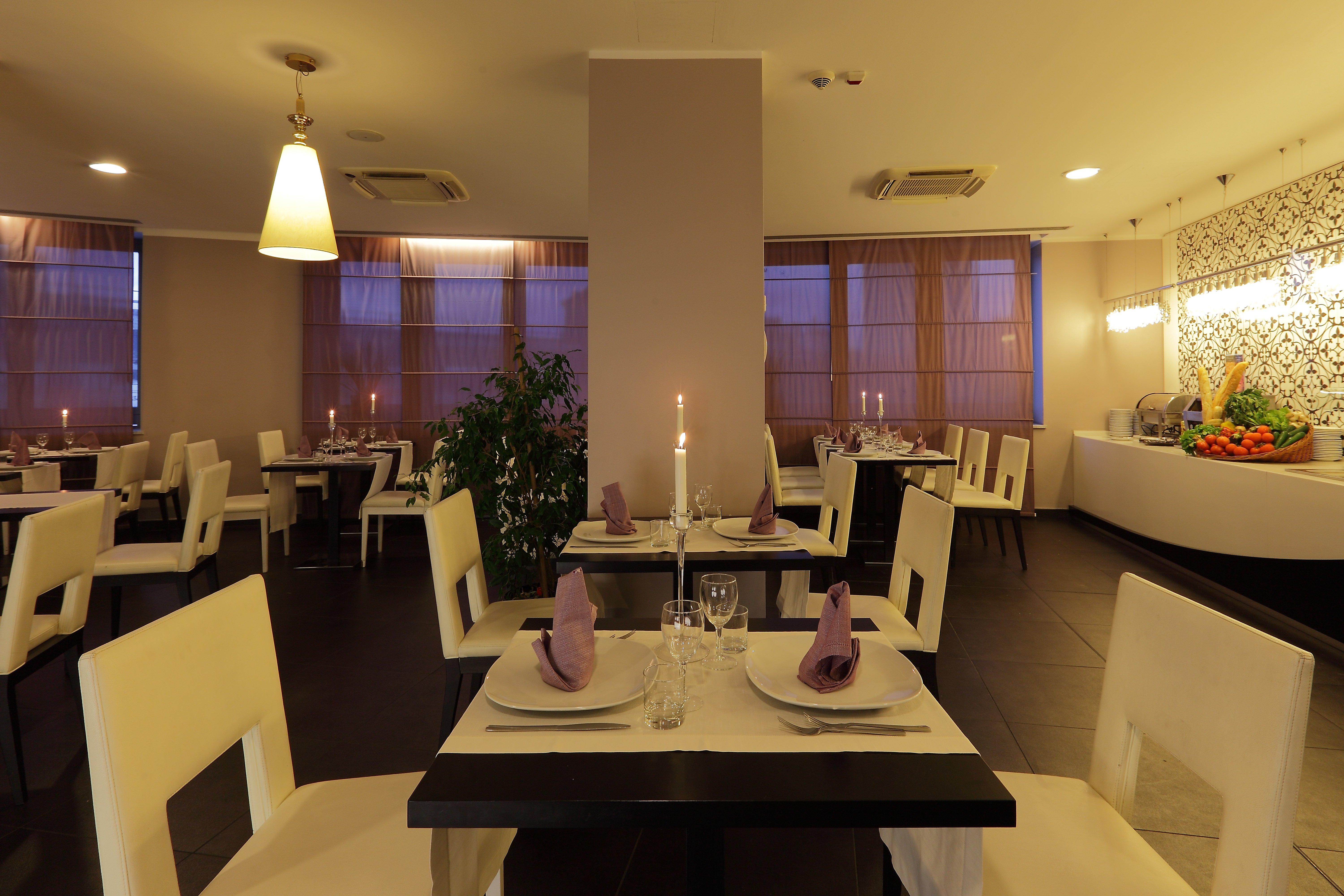 holiday inn genoa city by ihg