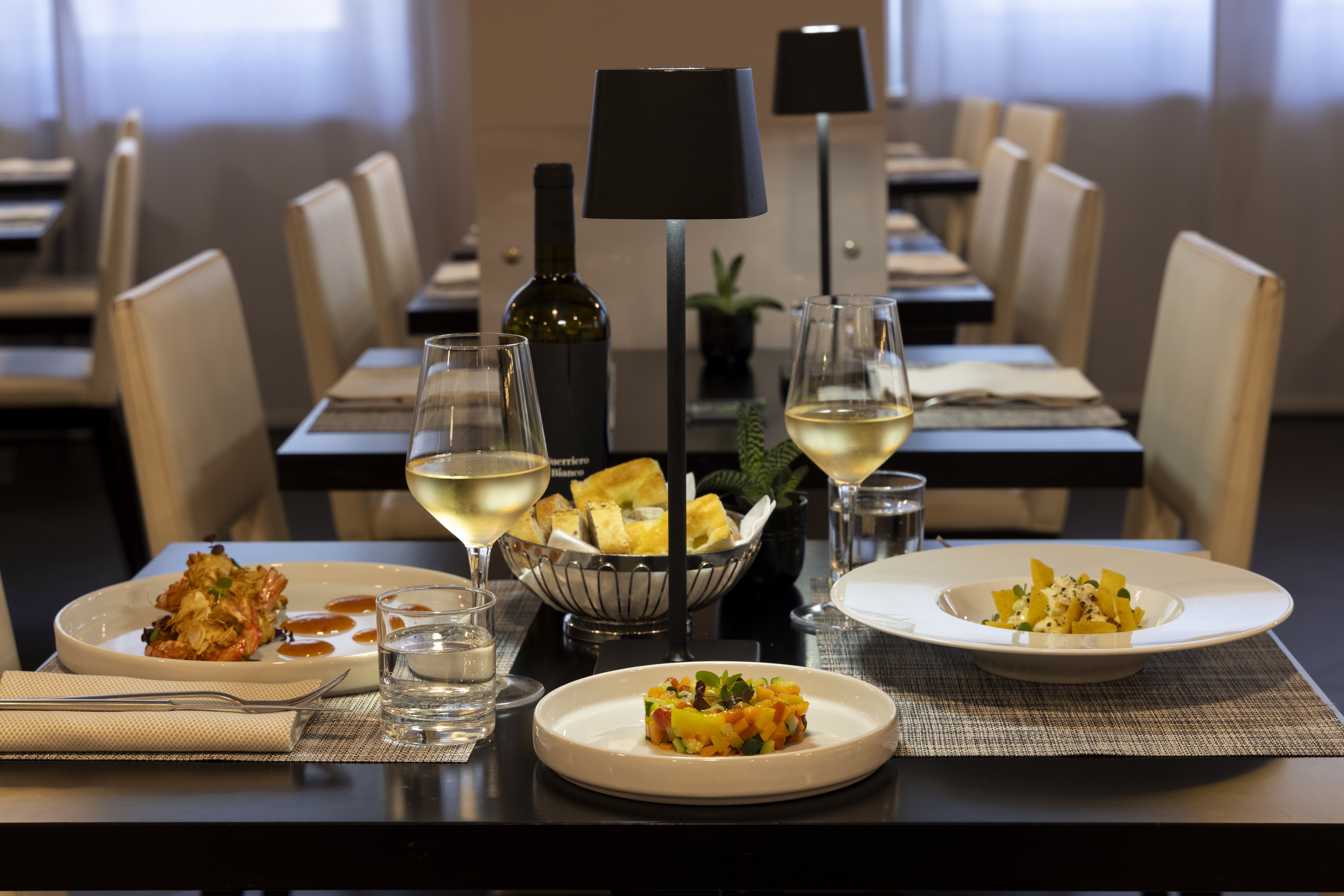 holiday inn genoa city by ihg