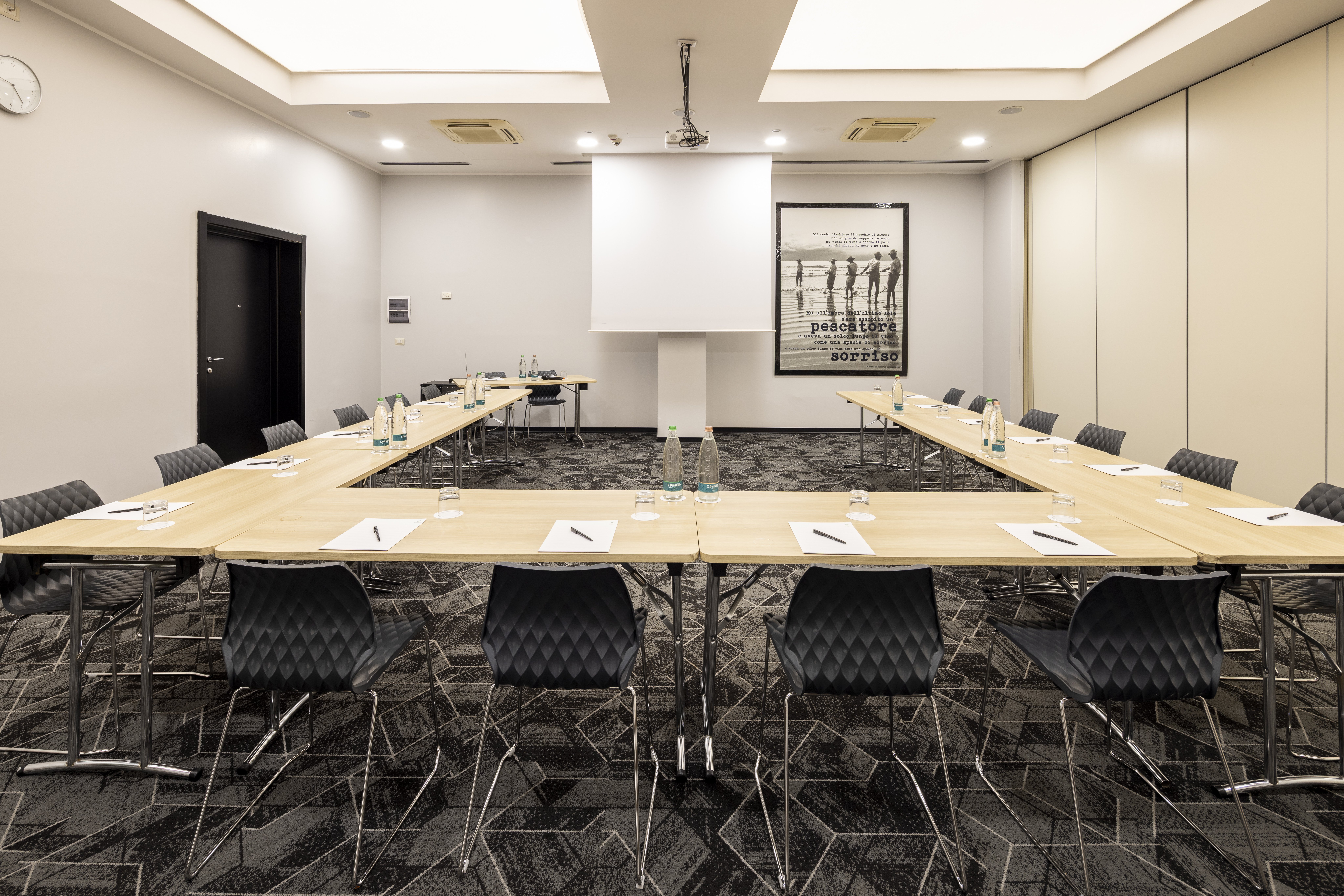 holiday inn genoa city by ihg