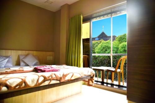 dv inns farmvilla besides strawberry farms