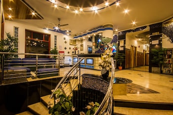 the sun court hotel yatri