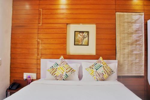 hotel felicity inn egl by sky stays