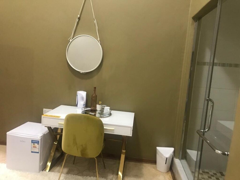 luxlusive guest house