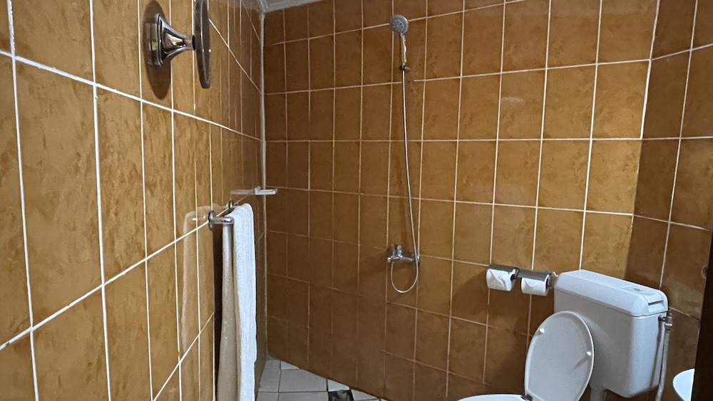 hotel les polygones kribi