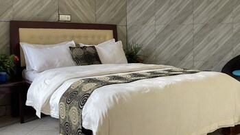 hotel les polygones kribi