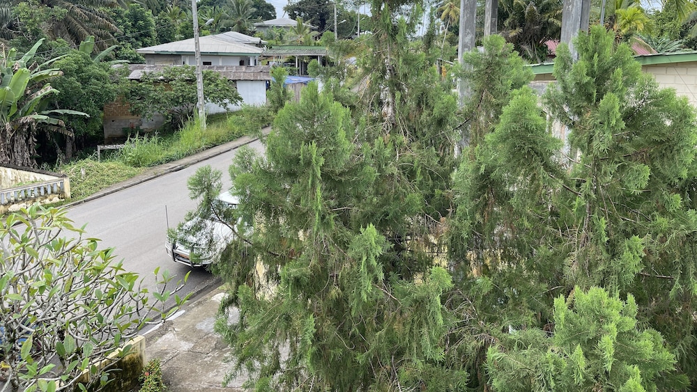 hotel les polygones kribi