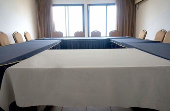 hotel les polygones kribi