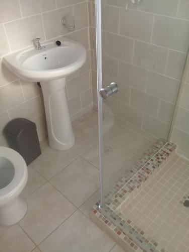 rest shade bed and breakfast