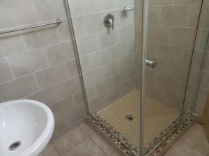 Rest Shade Bed And Breakfast,Near Palapya Park,3.5 star