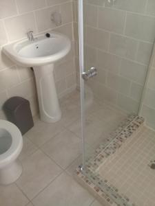 rest shade bed and breakfast