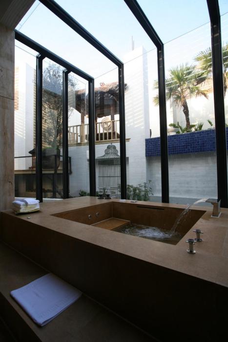 chateau boutique motel