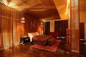 chateau boutique motel