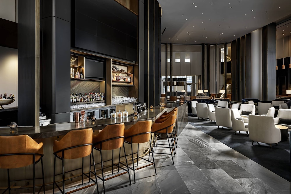 jw marriott edmonton ice district