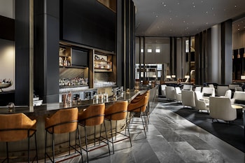 jw marriott edmonton ice district