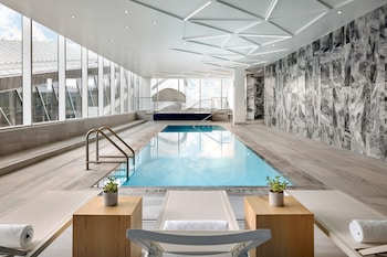 jw marriott edmonton ice district