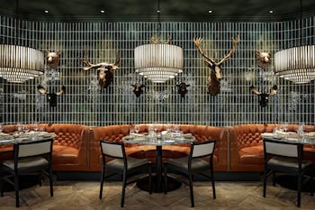 jw marriott edmonton ice district