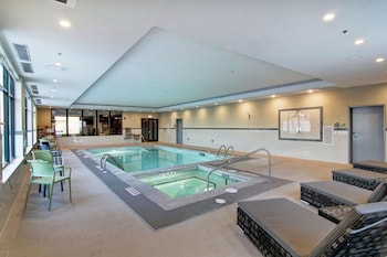 home2 suites by hilton edmonton south