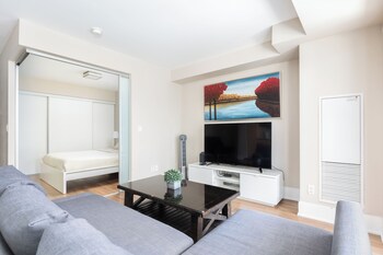 atlas suites cn tower and convention centre