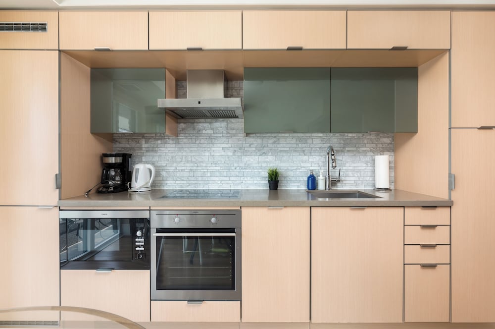 atlas suites cn tower and convention centre