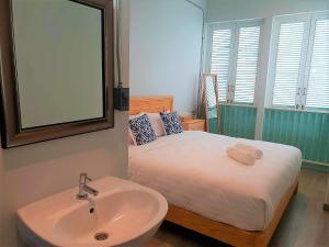 latima boutique hostel