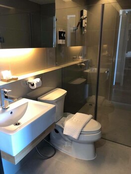 the 28th hotel