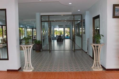 menam resort
