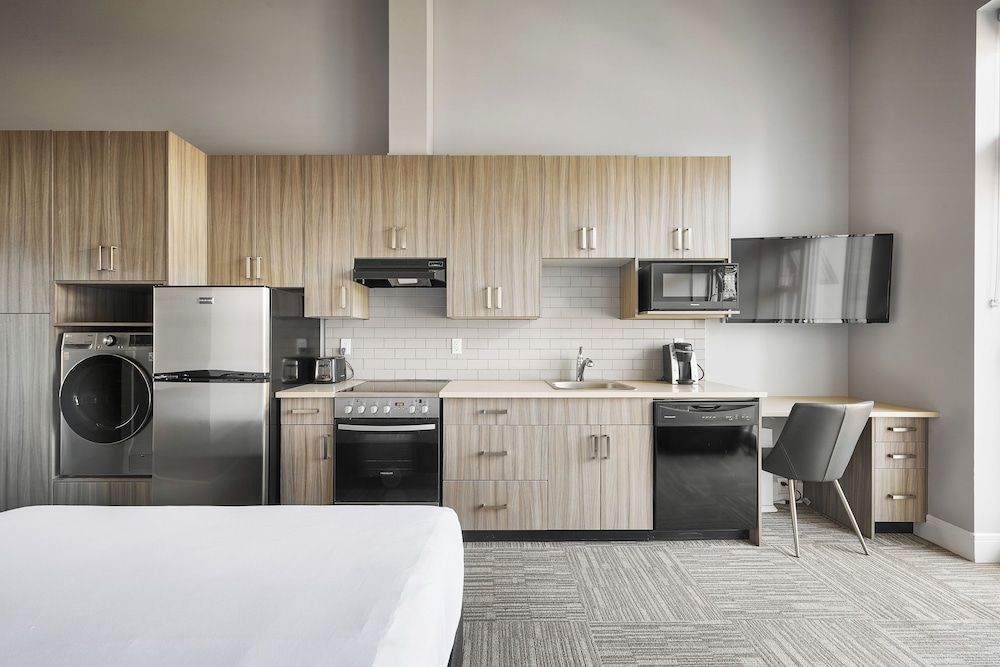 solo suites