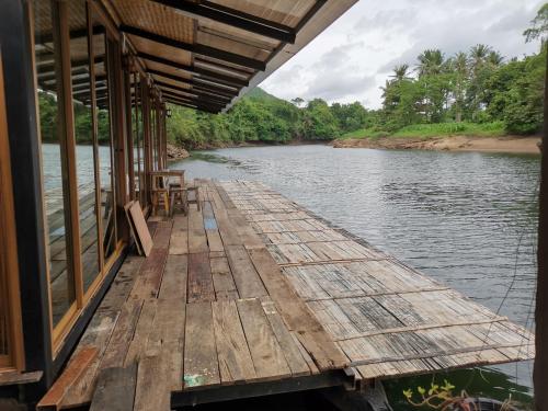 kodaun river kwai resort