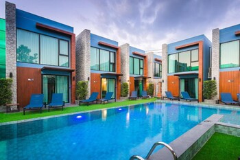 peace blue naiharn naturist resort phuket