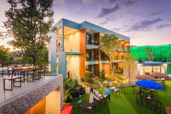 peace blue naiharn naturist resort phuket