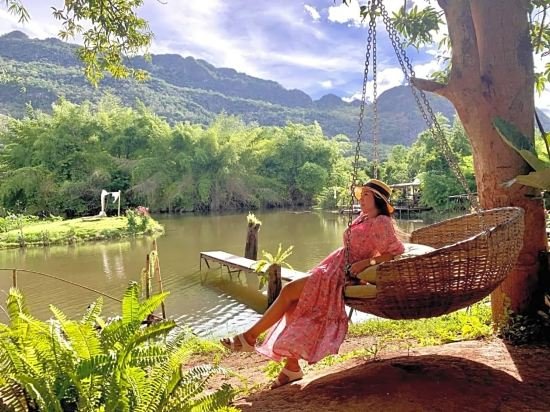 le bassin erawan resort