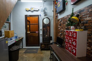 sip n camp hostel