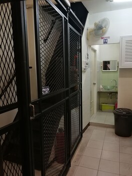 sip n camp hostel