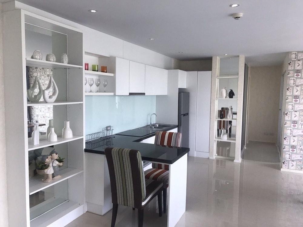 atlantis condo resort jomtien tlh