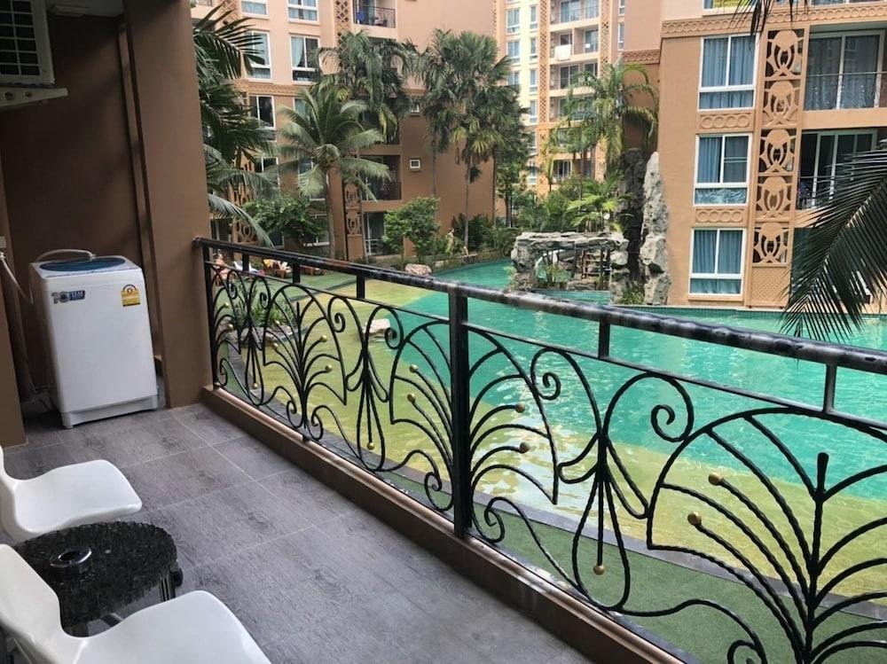 atlantis condo resort jomtien tlh