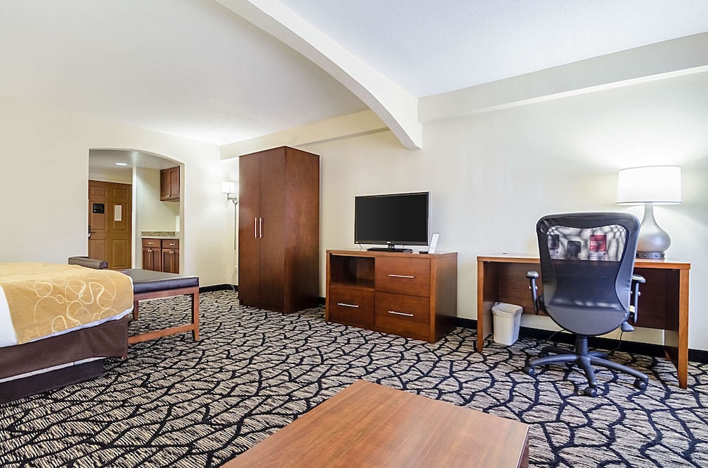 comfort suites innsbrook short pump