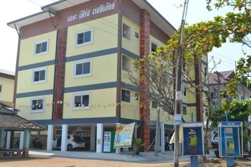 The First Resident Lamphun,,2 star
