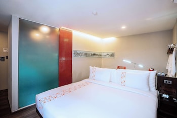 vib best western sanam pao