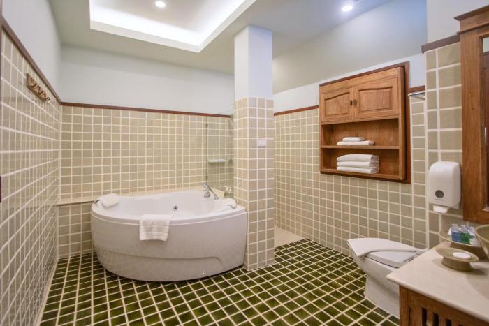 rich garden house hotel