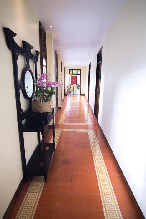 woo gallery and boutique hotel