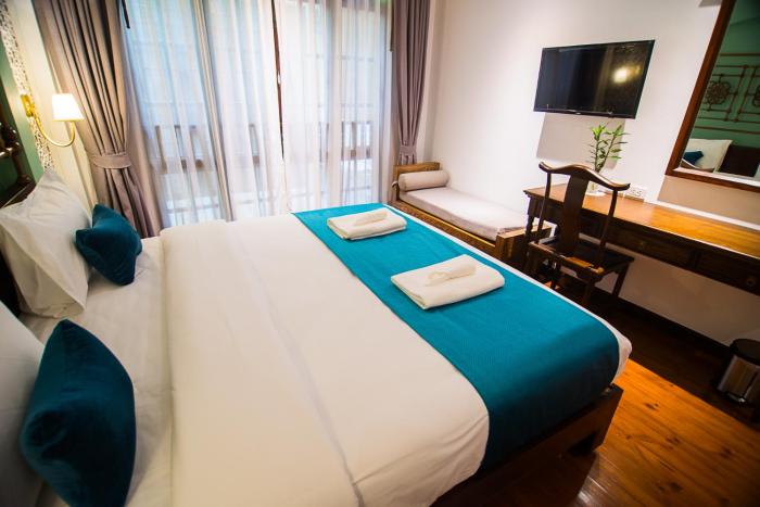 woo gallery and boutique hotel