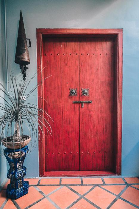 woo gallery and boutique hotel