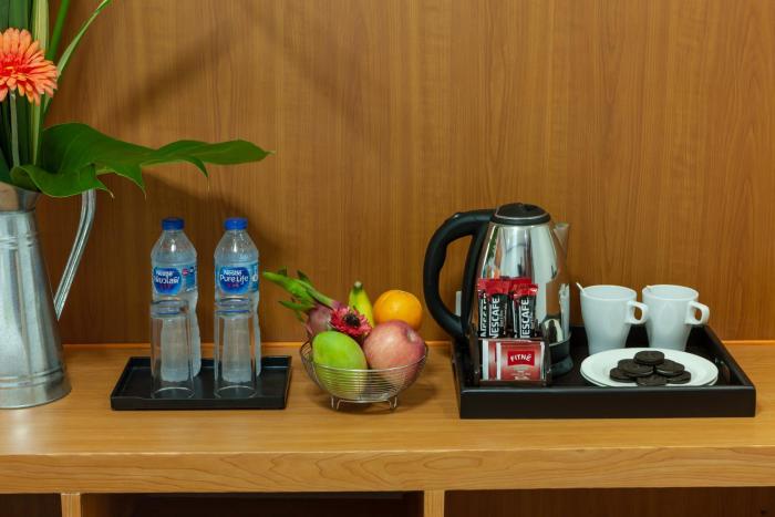 the iconic suvarnabhumi airport