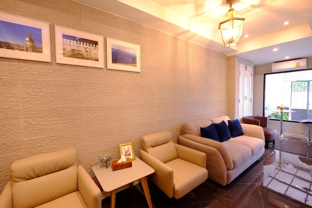 neveu premier residence