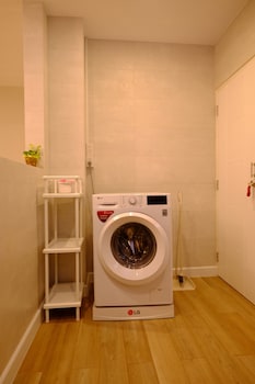 neveu premier residence